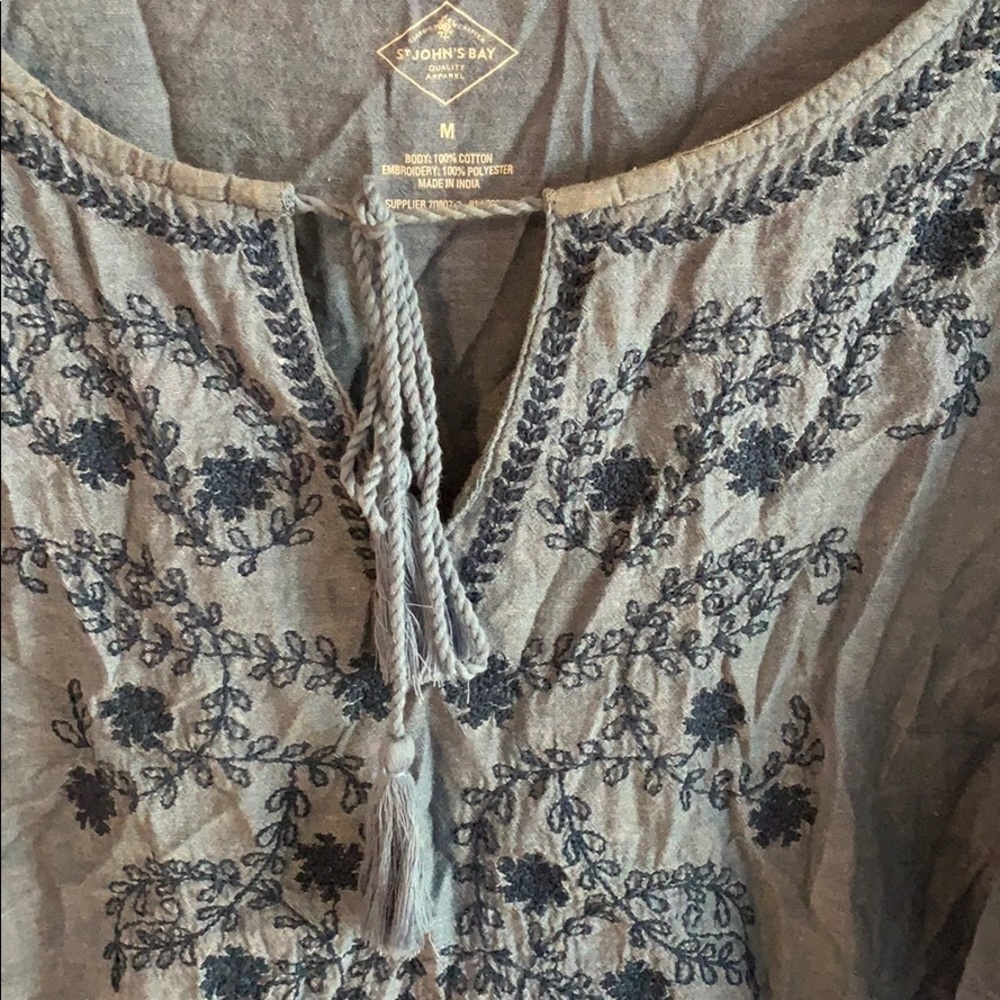 Blue blouse - Picture 3 of 4